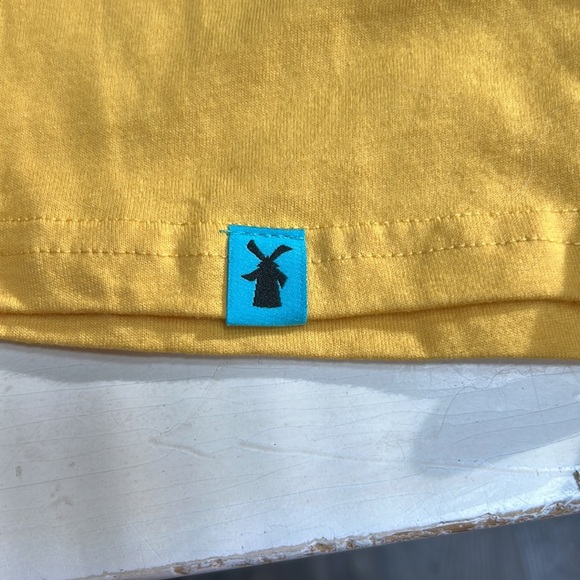 ✌️Dutch Bros Shirt “Guaranteed to satisfy” yellow oversized x-small - Picture 4 of 7